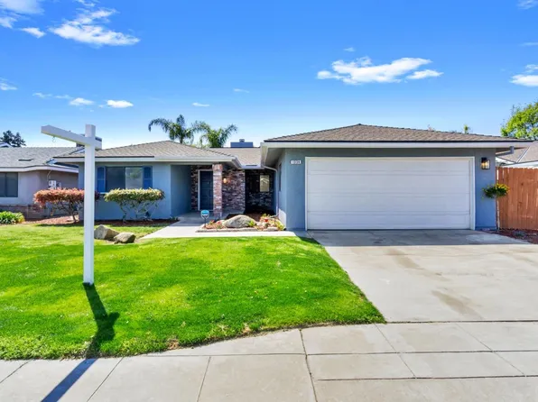 1334 Robinson Ave, Clovis, CA 93612