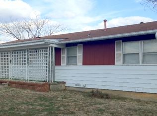 1908 Choctaw Ave, Ardmore, OK 73401