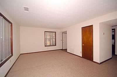 5th image of 2 Christie Ct SE