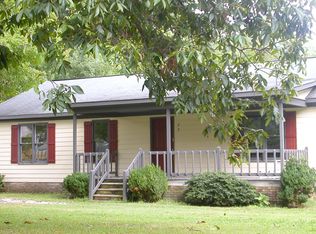 77 Lakeview Dr, Tarboro, NC 27886