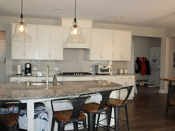 4th image of 7217 Rex Rd