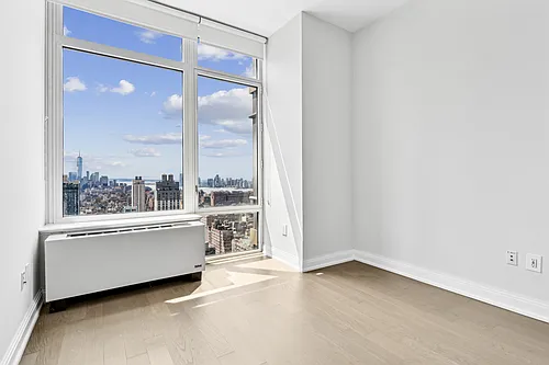 125 W 31st St #45C Photo 1