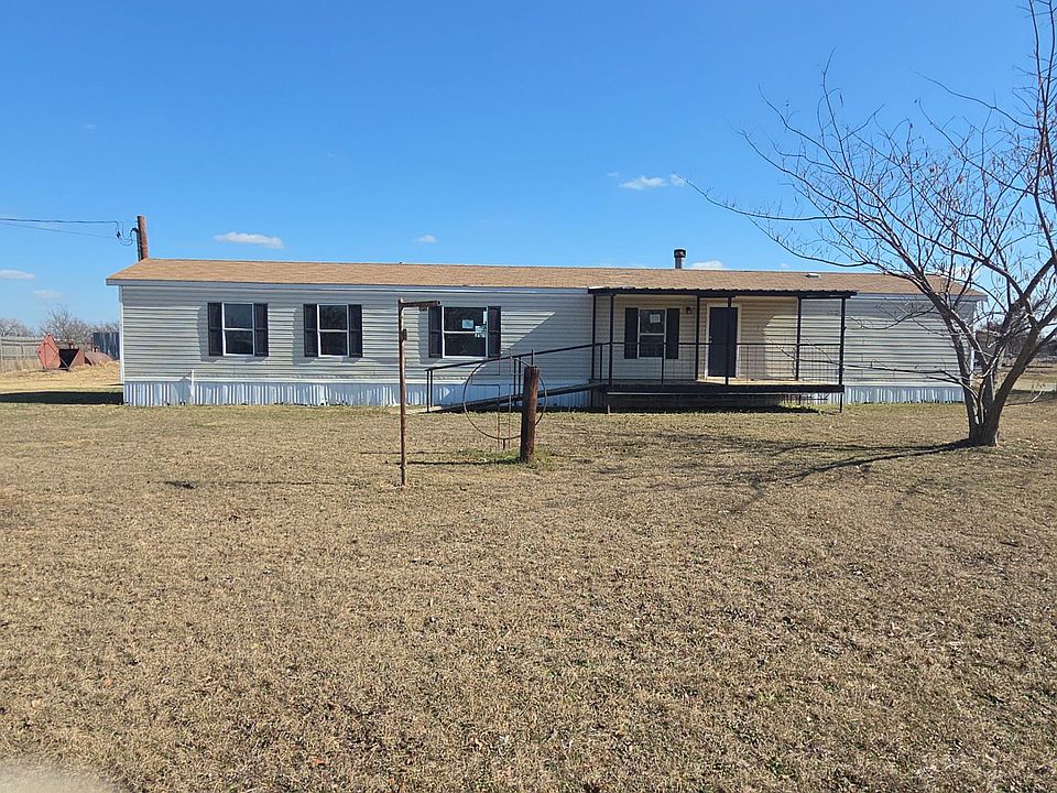 1st image of 375 Pilgrim Ln