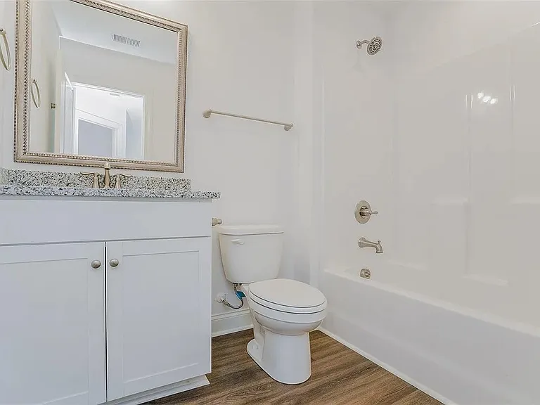 176 Silver Hill St — Photo 3