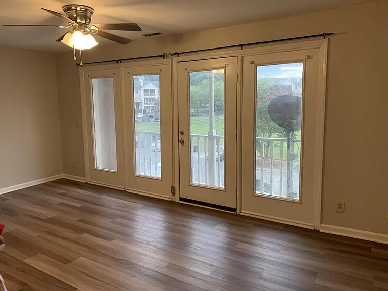 6133 Meadow Rose Ln — Photo 13