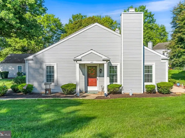 409 Cambridge Ct, Palmyra, PA 17078