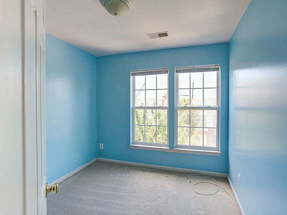 5th image of 13003 Cordelia Ct #F