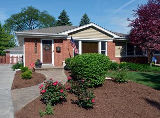 408 N Hickory Ave, Arlington Heights, IL