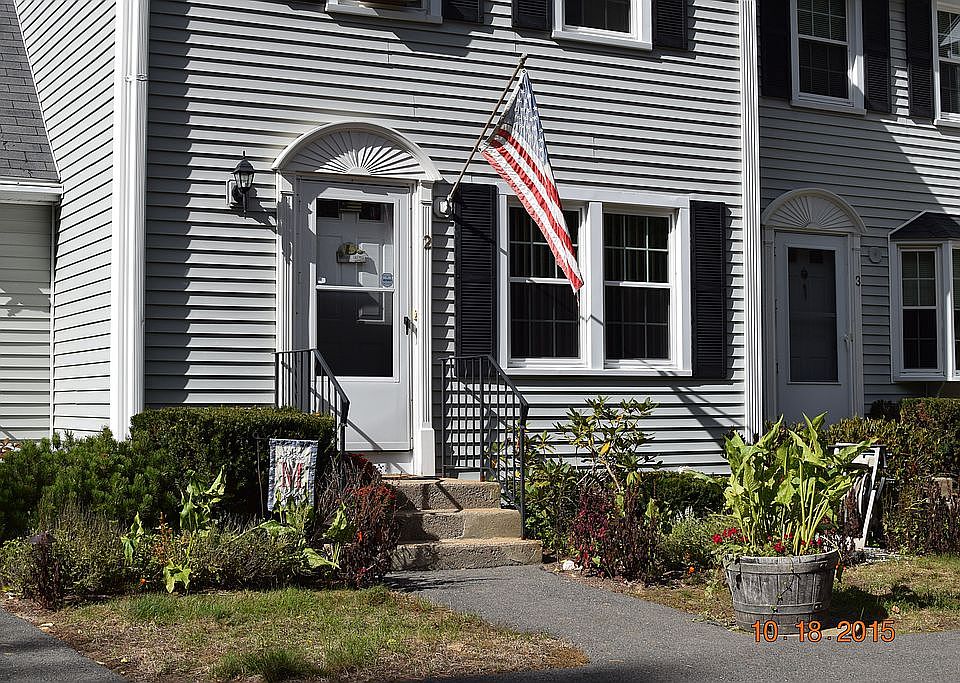 Vinyl siding & vinyl windows