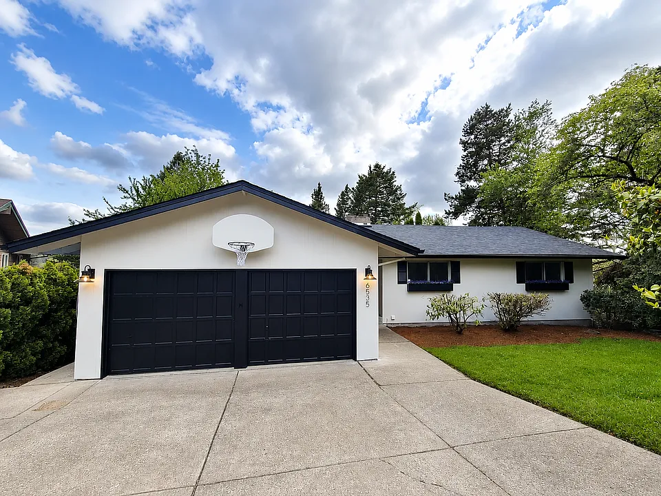 6535 SW 90th Ave