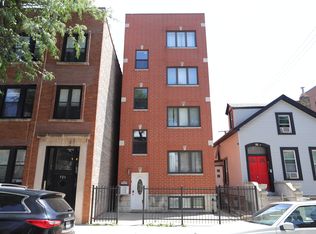 723 S Carpenter St APT 2, Chicago, IL 60607