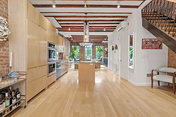 Sold by Compass | media 4