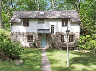 117 Valley Forge Rd, Weston, CT 06883