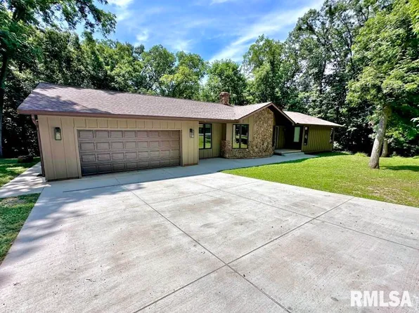 12006 W Sweetbriar Ln, Brimfield, IL 61517