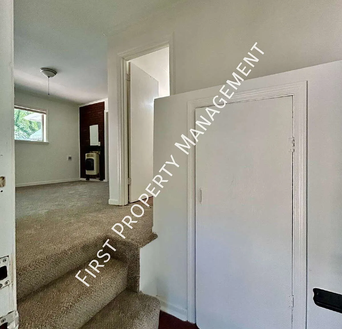 313 McBrien Rd Unit B: 1Bed/1Bath Duplex Unit in Brainerd, with a Big Yard! — Photo 2