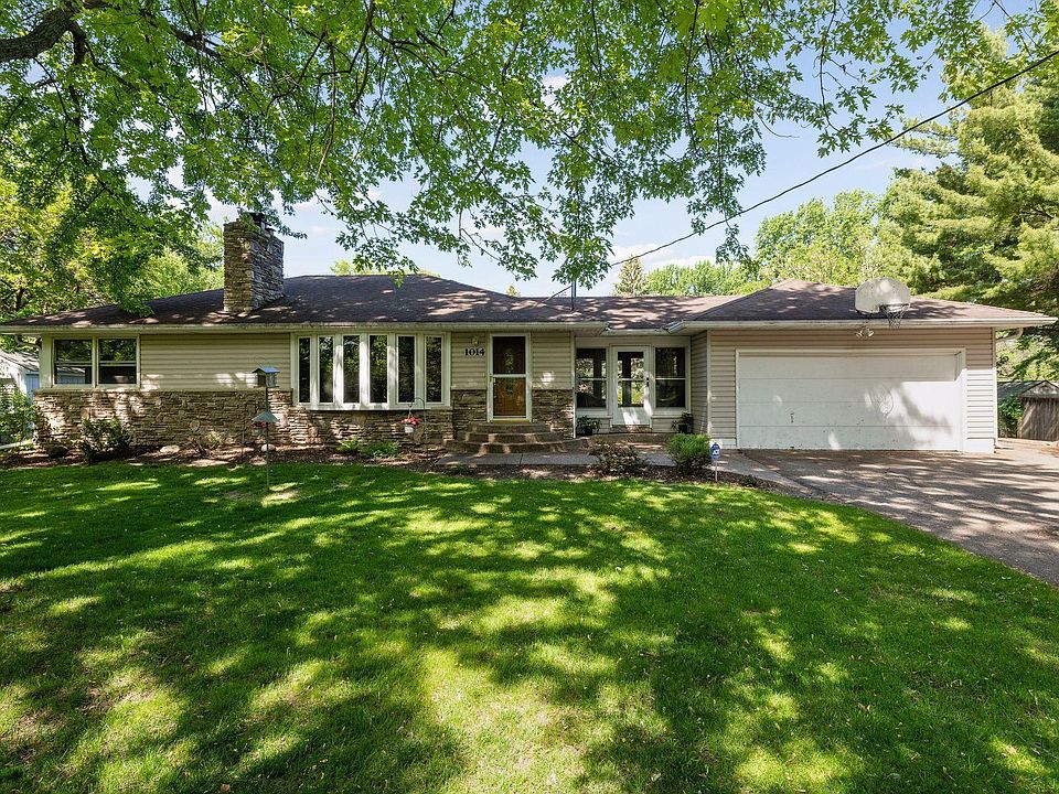 1014 Sunset Dr S, MN 55305 Zillow