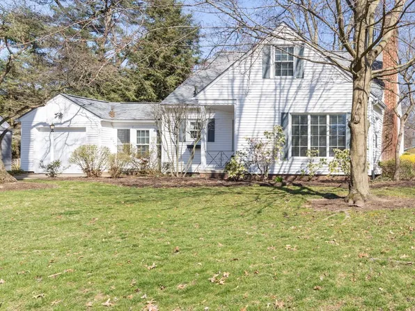 175 Grandin Rd, Akron, OH 44313