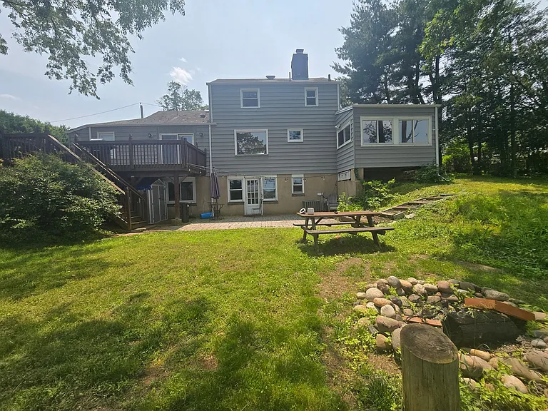 15 Carpender Rd — Photo 35