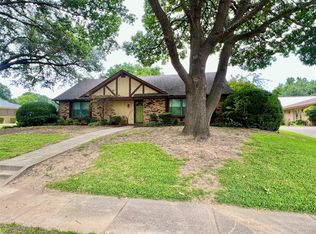 3522 University Dr, Garland, TX 75043