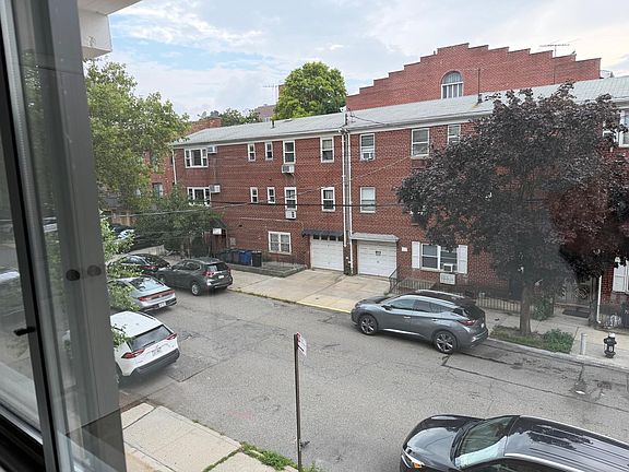 5th image of 11215 76th Rd APT 4
