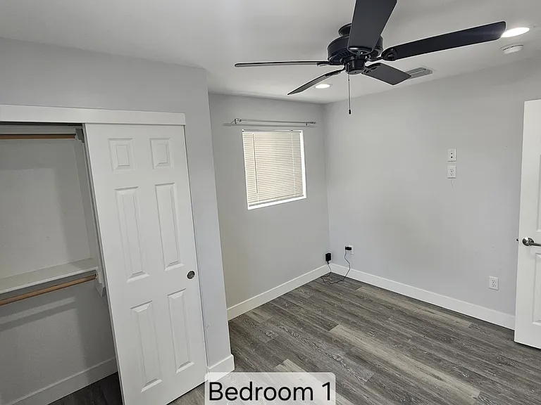 1123 S Central Ave #3 — Photo 2