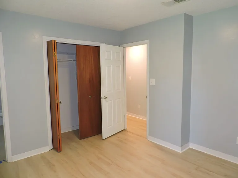 6537 Sinclair St — Photo 8