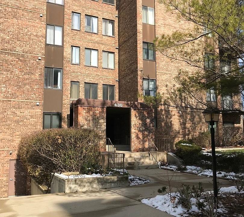 1st image of 430 Walnut Creek Ln Unit 2503