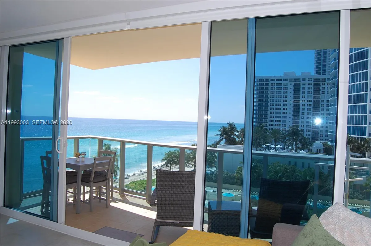 Building Photo - 2501 S Ocean Dr #712