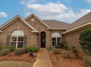 105 Laurel West Cv, Starkville, MS 39759