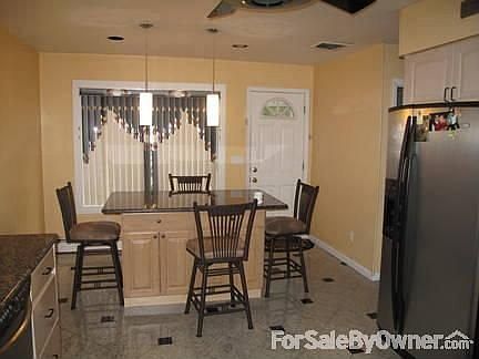 5th image of 6 Ashley Ct