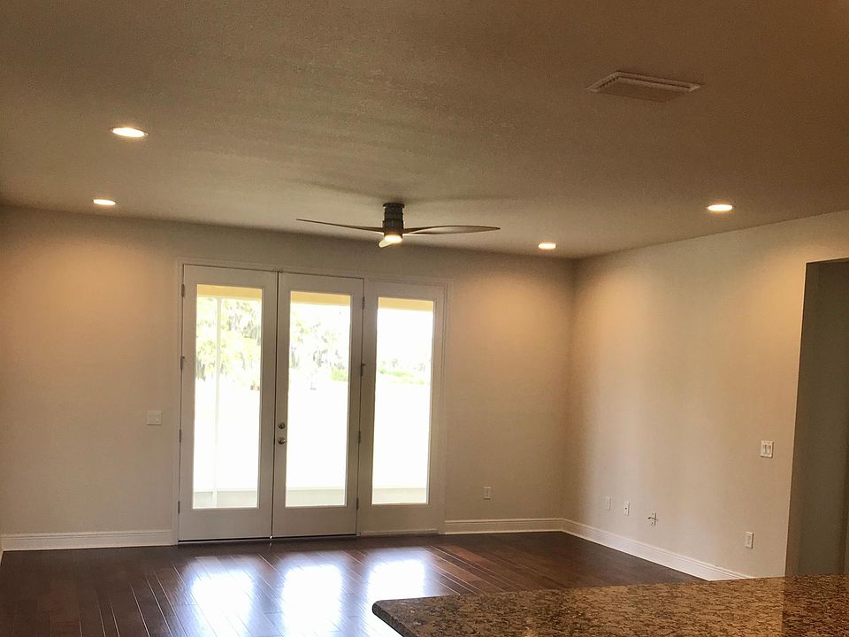 2nd image of 4553 SW 65th Pl