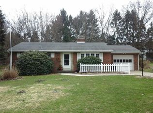 131 Stickle Rd, Beaver Falls, PA 15010