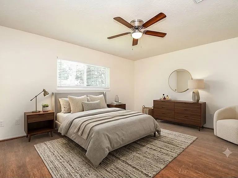 16823 Cobble Ridge Dr — Photo 33