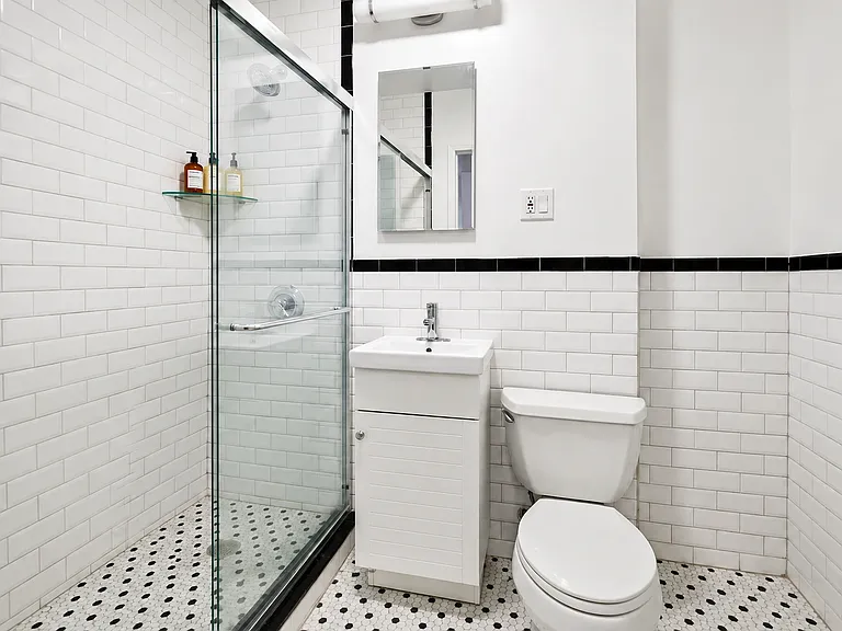 142 Hicks St #2D — Photo 3