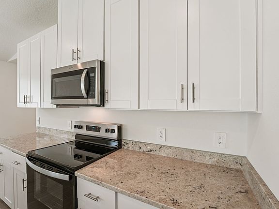The Kitchen at 7500 Queensgate Cir