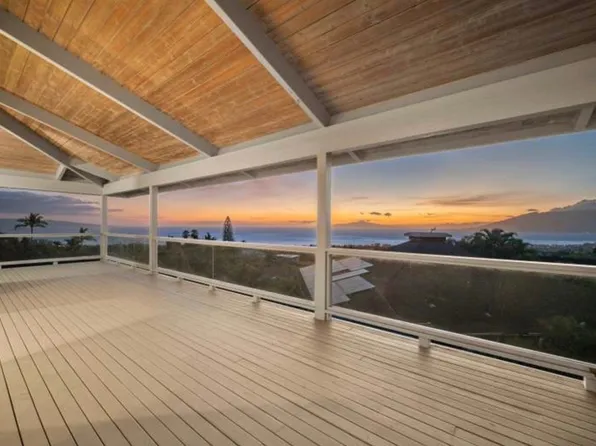 978 Kupulau Dr, Kihei, HI 96753