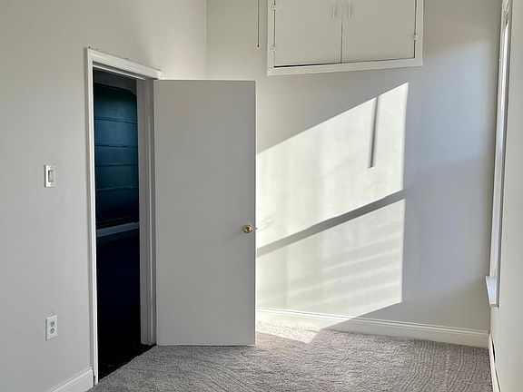 5th image of 3300 S Parnell Ave #2