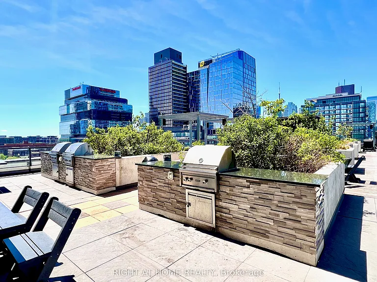 120 Parliament St #2008 — Photo 22