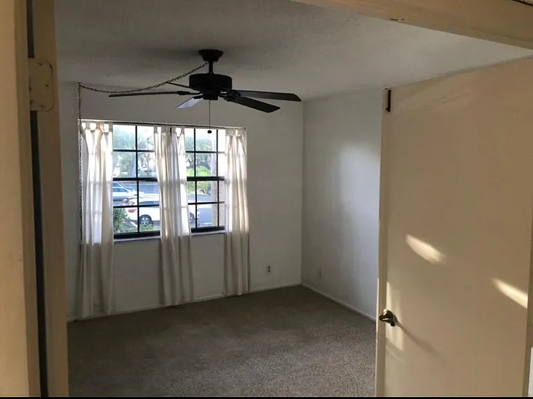 19505 Quesada Ave #M207 — Photo 7