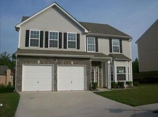 5699 Savannah River Rd, College Park, GA 30349