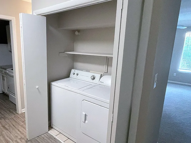 Pine Ridge Apartments — Photo 42