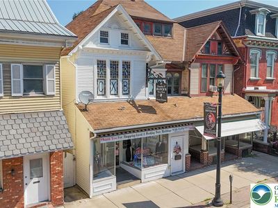 251 W Broad St, Tamaqua, PA, 18252