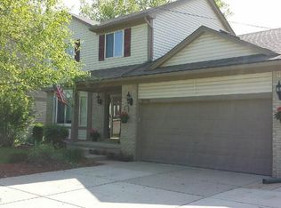32715 Robeson Saint, Saint Clair Shores, MI