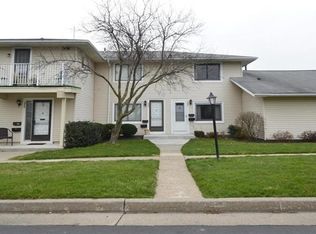 642 Eastbrooke Ln, Rochester, NY 14618