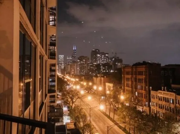 1560 N Sandburg Ter APT 803, Chicago, IL 60610