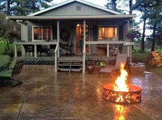 8104 Table Mountain Rd, Pueblo, CO 81004