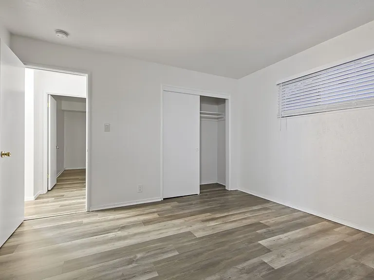 7719 Alexandria Pl — Photo 29