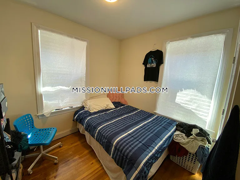 830 Huntington Ave #3 — Photo 39