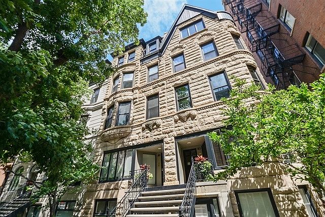 1st image of 80 E Elm St APT 3