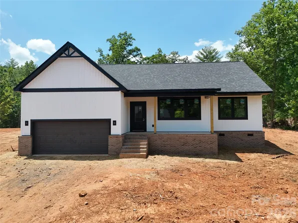 2435 Kimberly Ave, Morganton, NC 28655